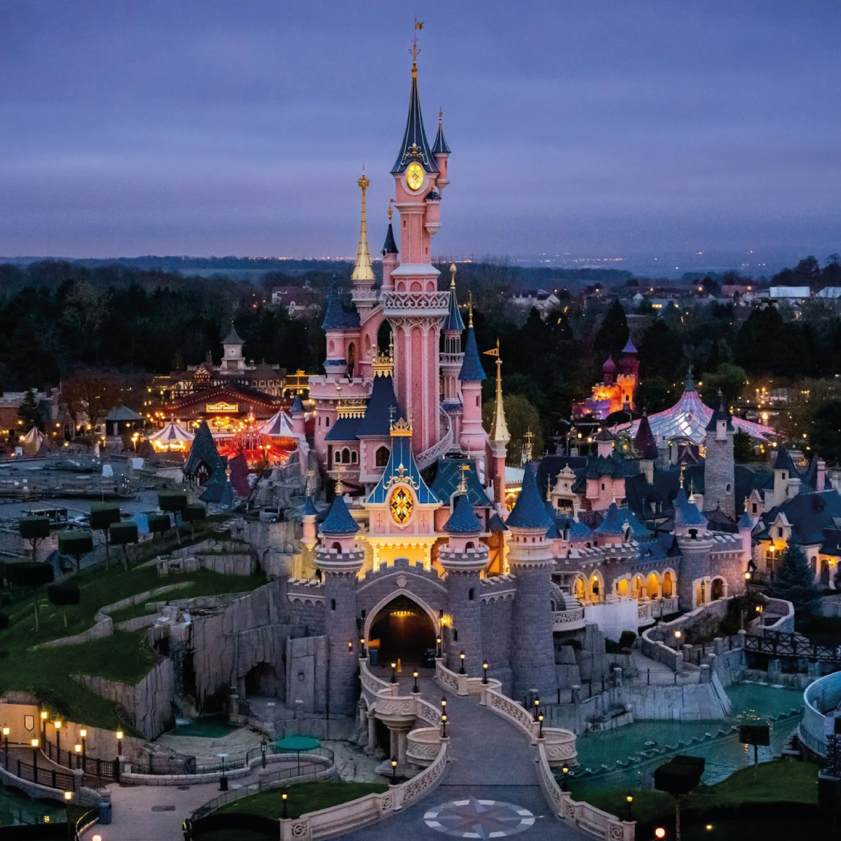 Disneyland Paris tendrá activaciones del live-action de La Sirenita