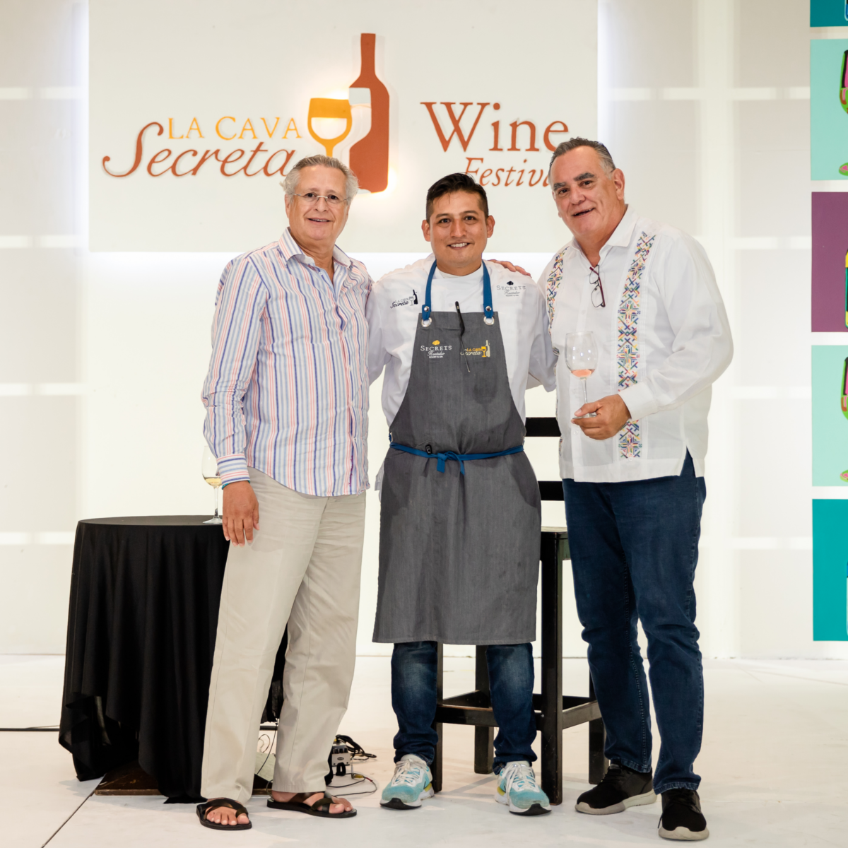 Luis Sarabia de Concierto Enológico, chef Israel Loyola y Miguel Ávila de Casa Emiliana.