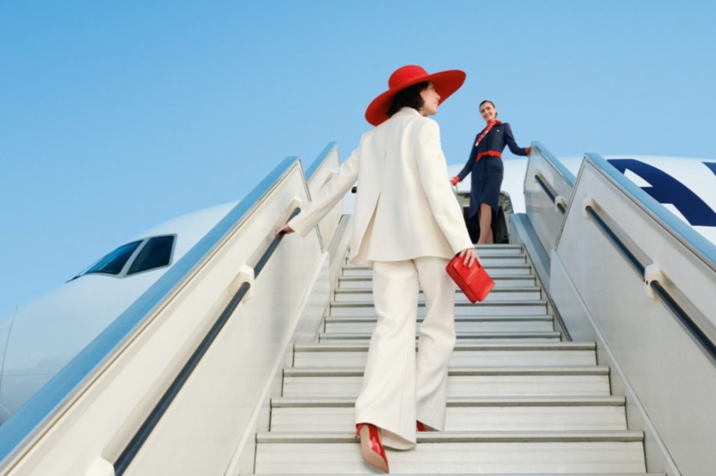 Así es viajar en primera clase con las aerolíneas más lujosas del mundo