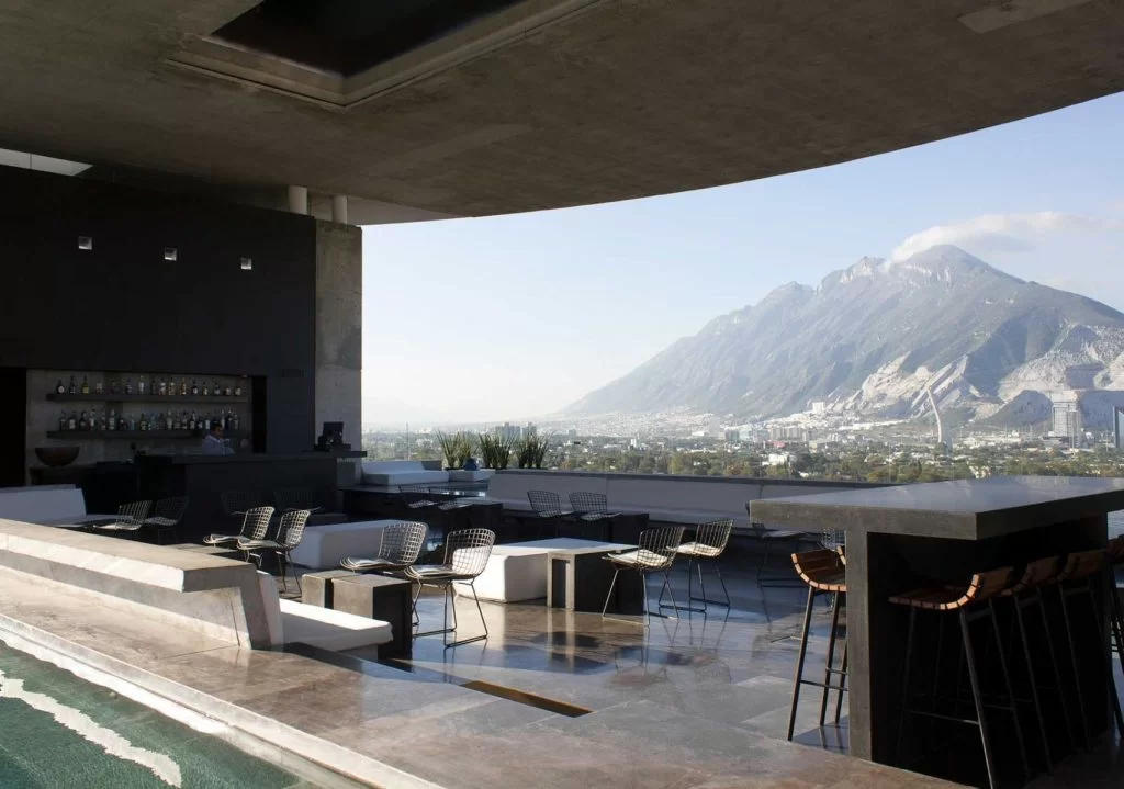 Habita Monterrey Day Pass.