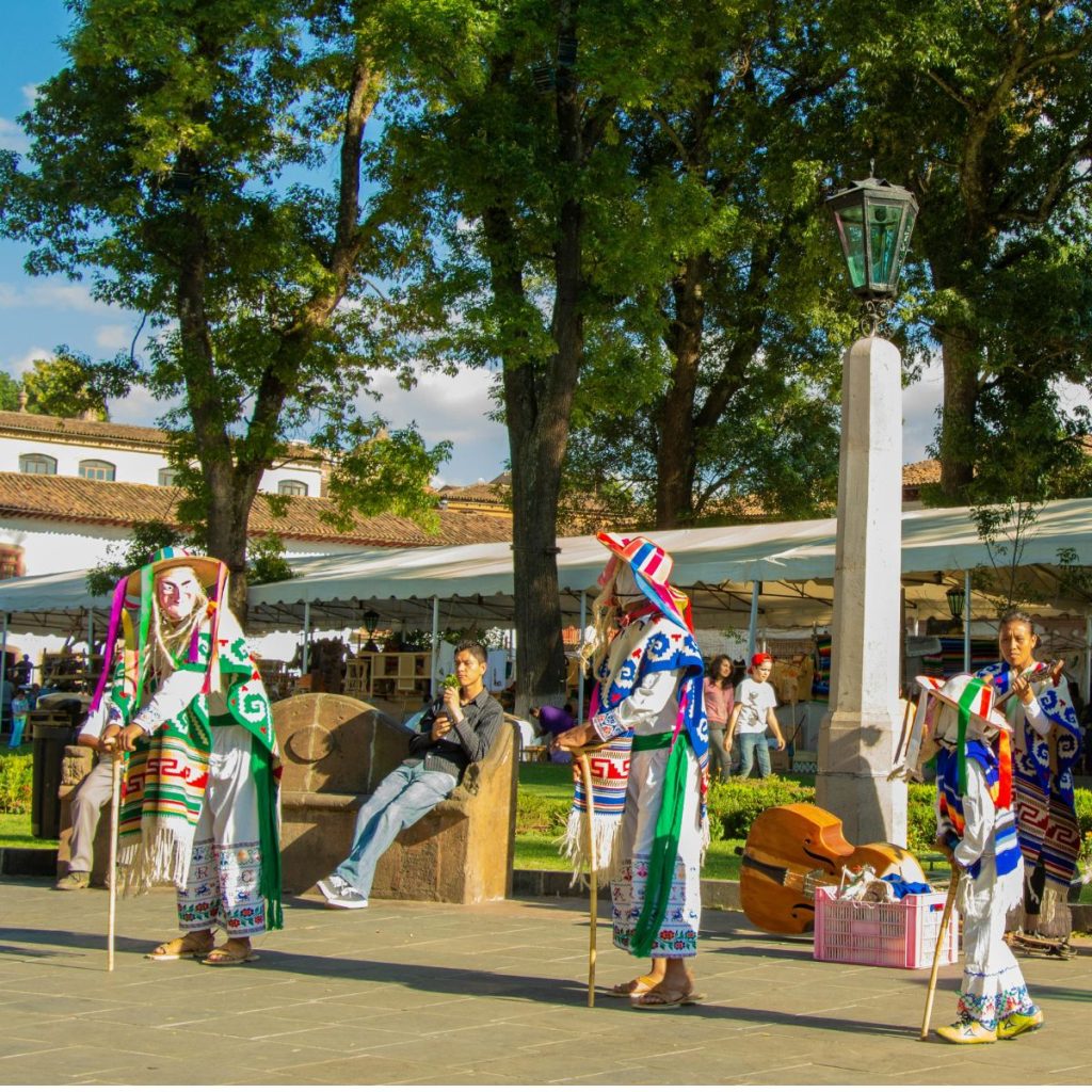 Plaza Vasco de Quiroga.
