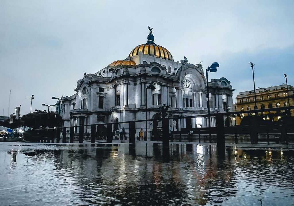 ¿Home office por lluvias 2025? estos son los lugares en donde se puede hacer