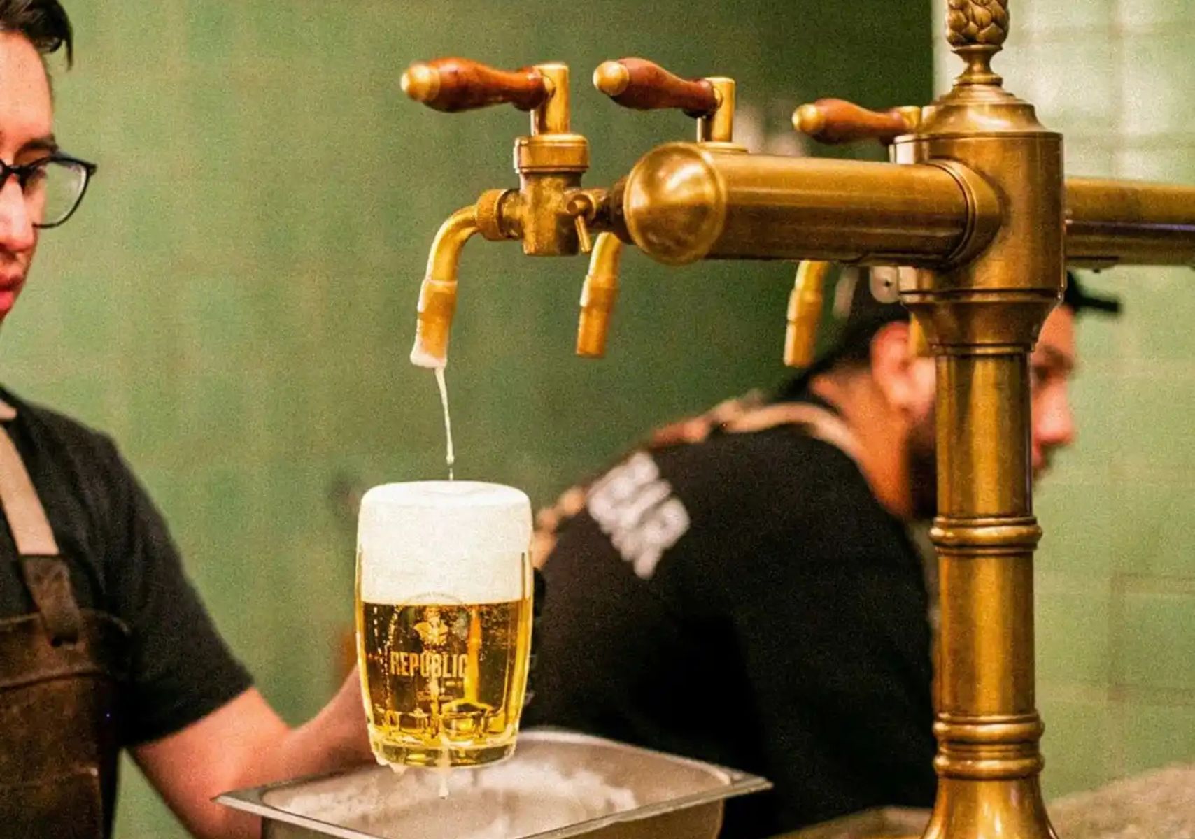 Lager Bar Hercules.
