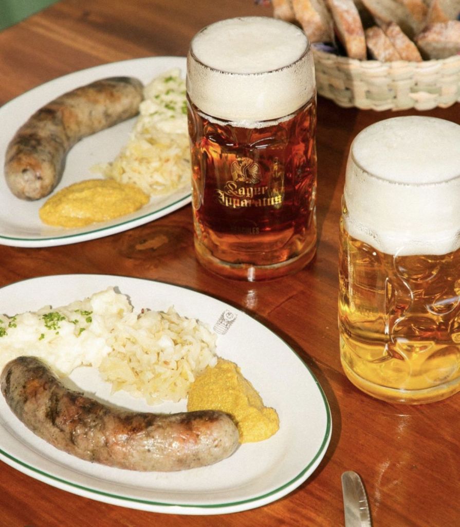 Los bares en CDMX más cool para celebrar el Día Internacional de la Cerveza en Travel & Life: Tu Guía de Viajes y Estilo de Vida Lager Bar de los mejores bares en la CDMX