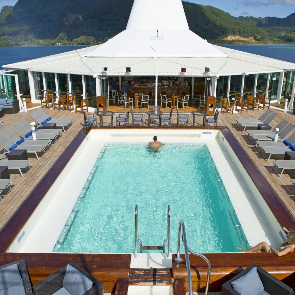 Explora Las Islas de Tahiti en el crucero de lujo Paul Gauguin en Travel & Life: Tu Guía de Viajes y Estilo de Vida Explora Las Islas de Tahiti en el crucero de lujo Paul Gauguin en Travel & Life: Tu Guía de Viajes y Estilo de Vida