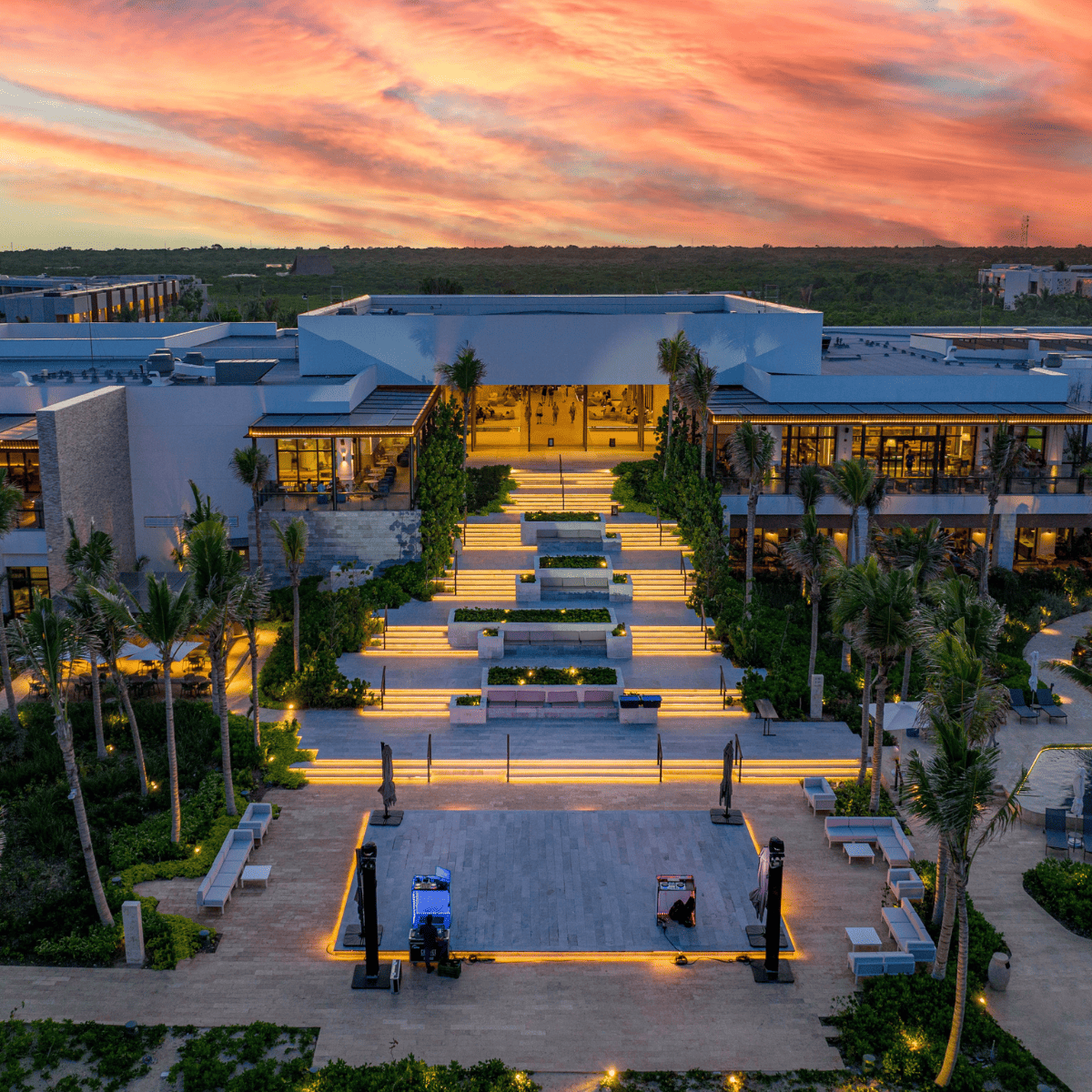 Así es Hilton Tulum Riviera Maya All-Inclusive Resort en Travel & Life: Tu Guía de Viajes y Estilo de Vida Hilton Tulum AAA