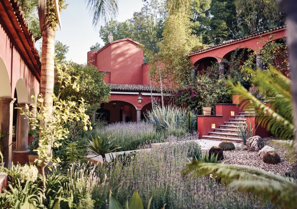 Hoteles en San Miguel de Allende para hospedarte este 15 de septiembre en Travel & Life: Tu Guía de Viajes y Estilo de Vida Belmond Casa de Sierra Nevada en San Miguel de Allende.