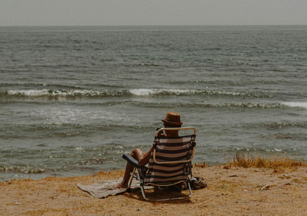 España es el país con más playas que tienen certificación "Blue Flag" en el mundo en Travel & Life: Tu Guía de Viajes y Estilo de Vida Playas más limpias en España.
