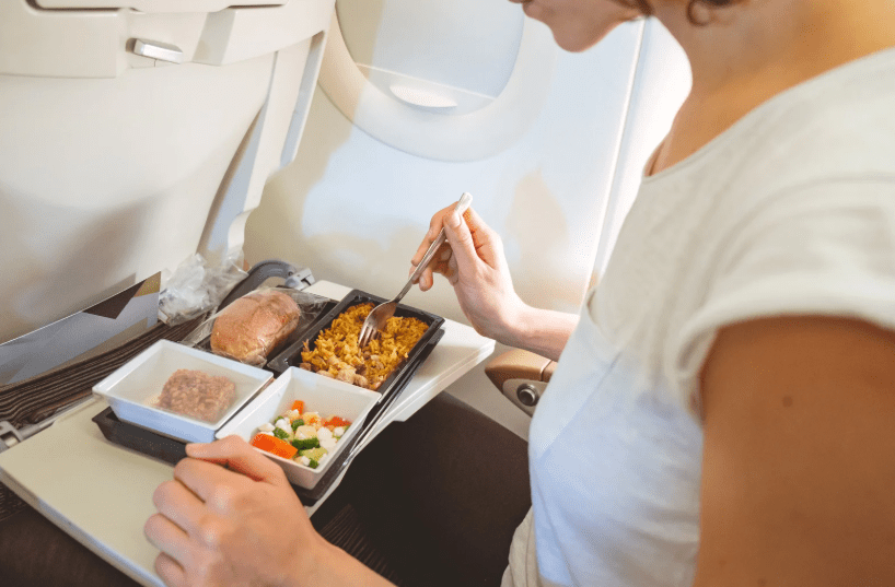 Cuándo es el mejor momento para ir al baño en el avión en Travel & Life: Tu Guía de Viajes y Estilo de Vida Cuándo es el mejor momento para ir al baño en el avión en Travel & Life: Tu Guía de Viajes y Estilo de Vida