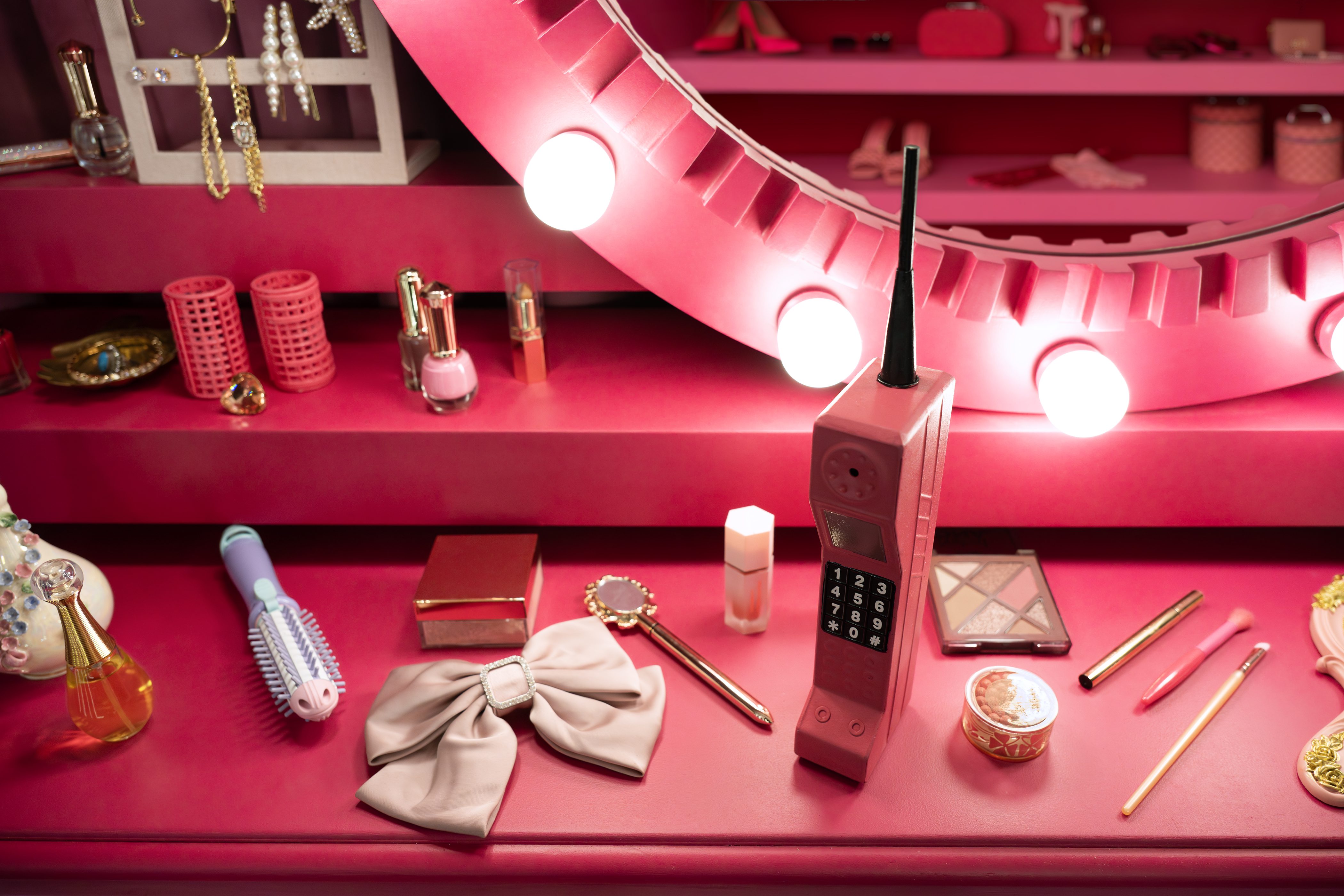 Conoce el camerino de Belinda en Mentiras, All Stars gracias a esta experiencia de Airbnb en Travel & Life: Tu Guía de Viajes y Estilo de Vida Experiencia Belinda Airbnb.