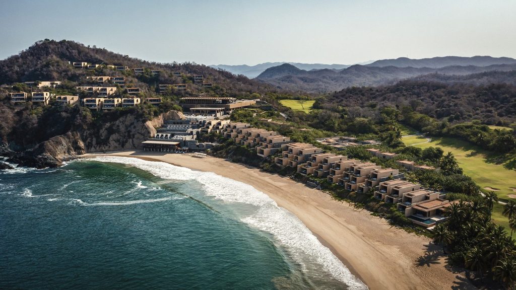 Four Seasons Tamarindo. 