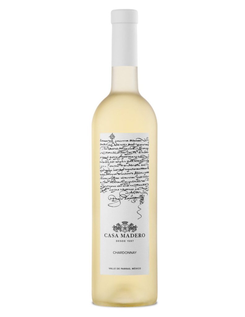 Vinos accesibles y de calidad que puedes encontrar en el súper y son perfectos para las fiestas en Travel & Life: Tu Guía de Viajes y Estilo de Vida Casa Madero Vino blanco 2V chardonnay